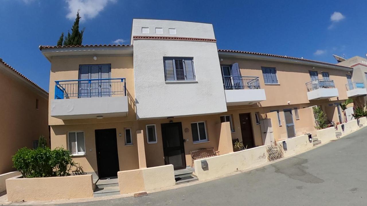Maya Paphos ภายนอก รูปภาพ